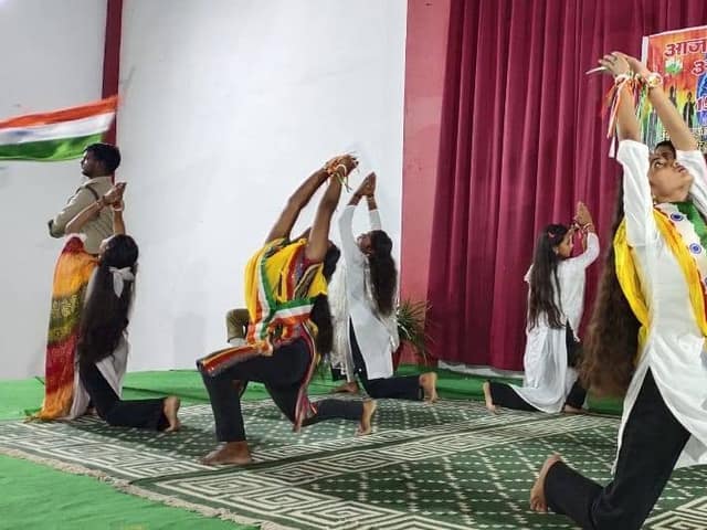 डी.एम.जी. इंटर कॉलेज — चित्र 6