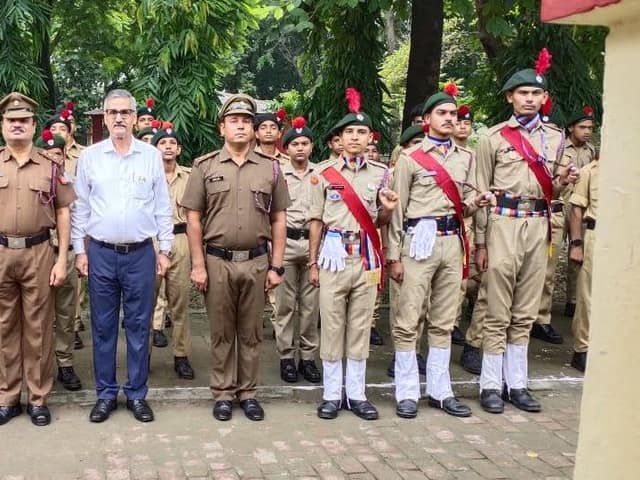 डी.एम.जी. इंटर कॉलेज — चित्र 15