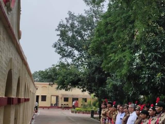 डी.एम.जी. इंटर कॉलेज — चित्र 17