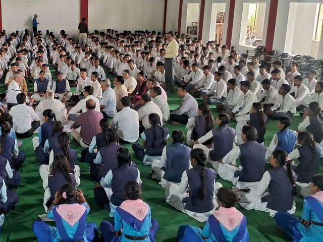 डी.एम.जी. इंटर कॉलेज — चित्र 25
