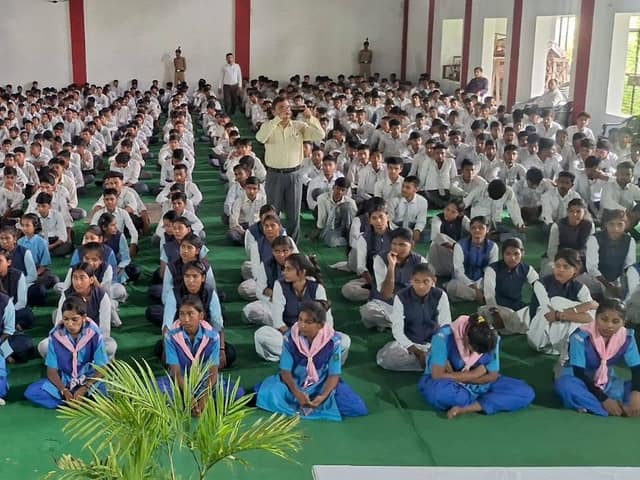 डी.एम.जी. इंटर कॉलेज — चित्र 27