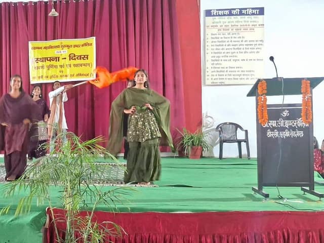 डी.एम.जी. इंटर कॉलेज — चित्र 29