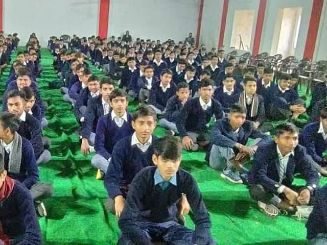 डी.एम.जी. इंटर कॉलेज — चित्र 90