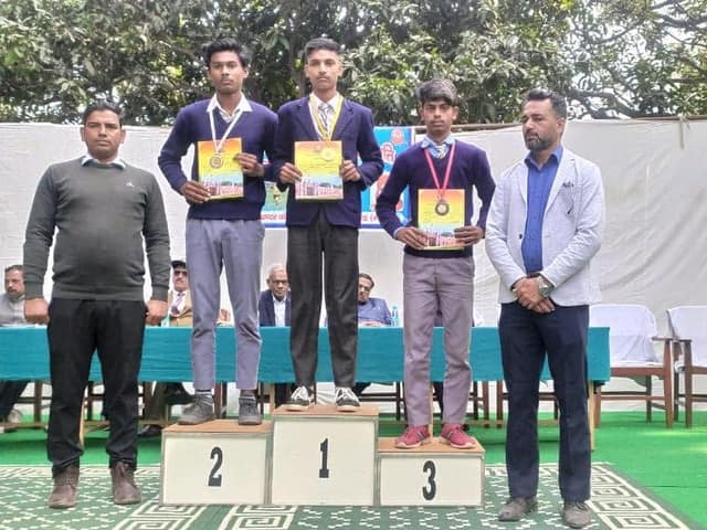 डी.एम.जी. इंटर कॉलेज — चित्र 123