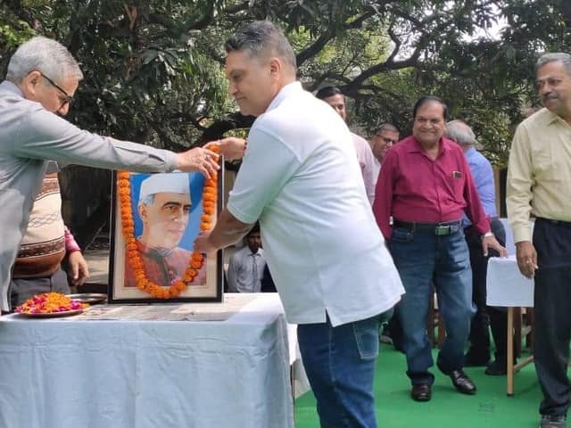 डी.एम.जी. इंटर कॉलेज — चित्र 150