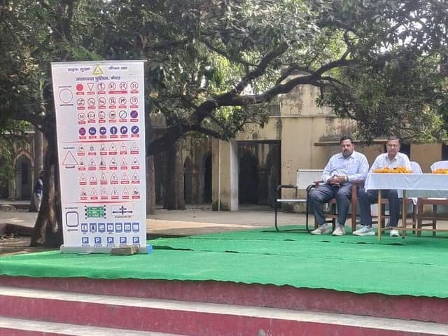 डी.एम.जी. इंटर कॉलेज — चित्र 152