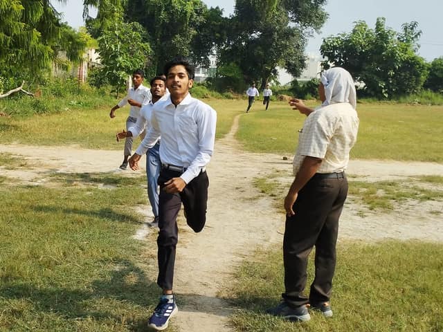 डी.एम.जी. इंटर कॉलेज — चित्र 161