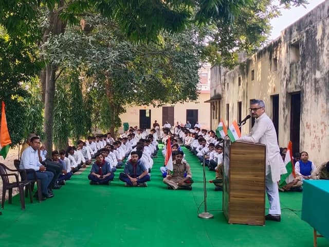 डी.एम.जी. इंटर कॉलेज — चित्र 168