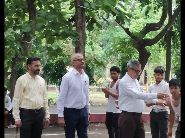 डी.एम.जी. इंटर कॉलेज — चित्र 259