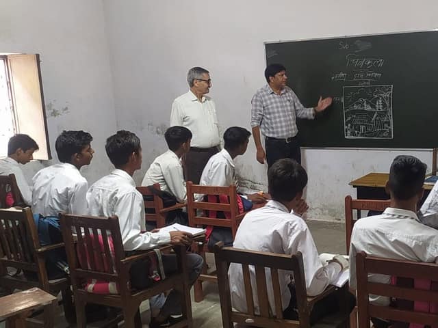 डी.एम.जी. इंटर कॉलेज — चित्र 315