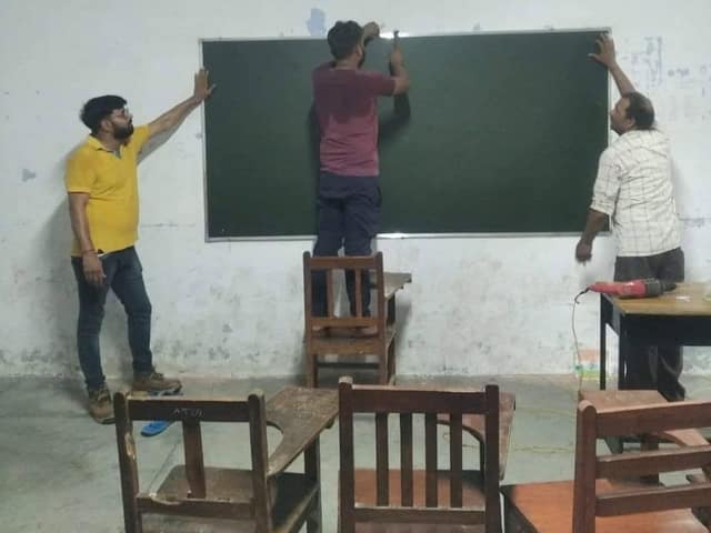 डी.एम.जी. इंटर कॉलेज — चित्र 322