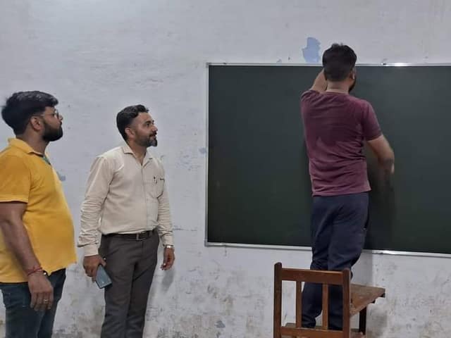 डी.एम.जी. इंटर कॉलेज — चित्र 323