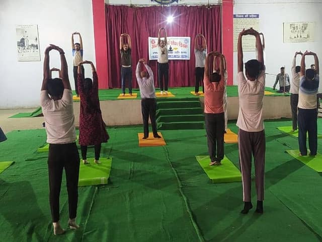 डी.एम.जी. इंटर कॉलेज — चित्र 329