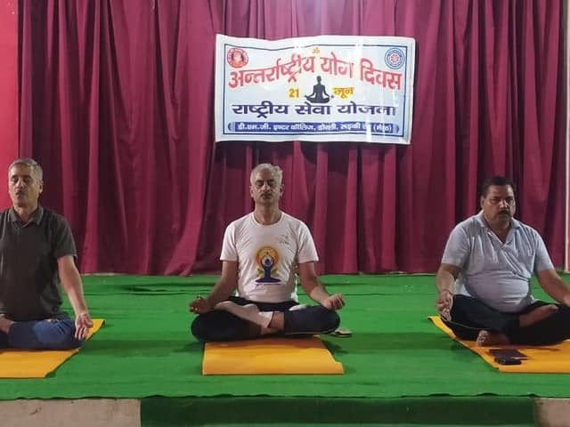 डी.एम.जी. इंटर कॉलेज — चित्र 344