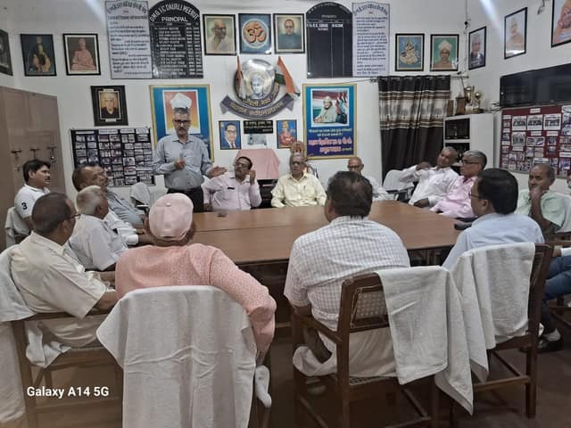 डी.एम.जी. इंटर कॉलेज — चित्र 368