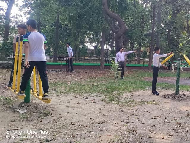 डी.एम.जी. इंटर कॉलेज — चित्र 399