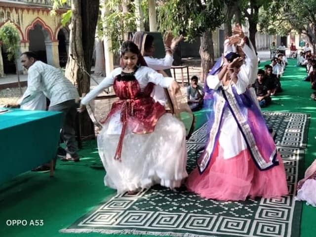 डी.एम.जी. इंटर कॉलेज — चित्र 410