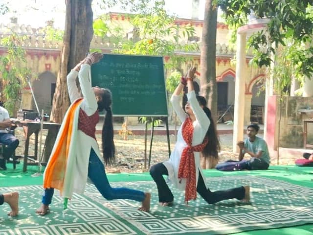 डी.एम.जी. इंटर कॉलेज — चित्र 418