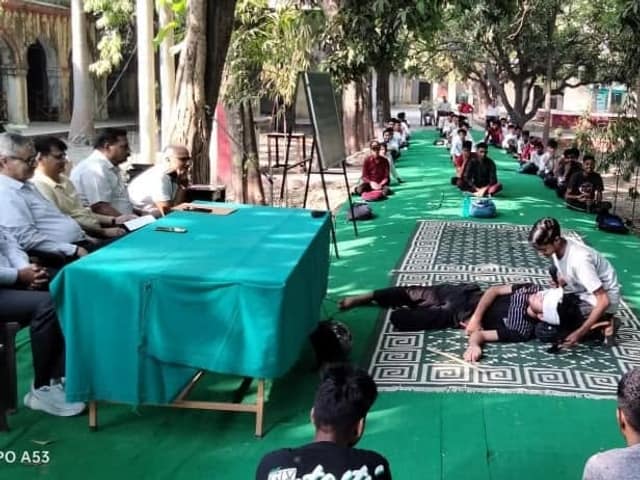डी.एम.जी. इंटर कॉलेज — चित्र 421