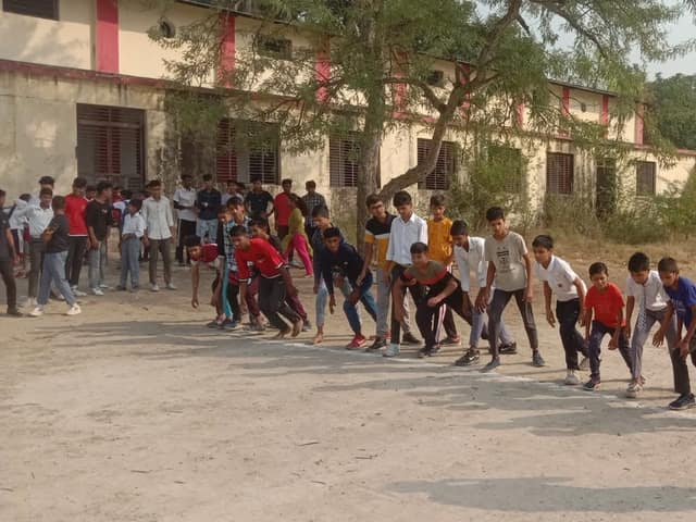 डी.एम.जी. इंटर कॉलेज — चित्र 446