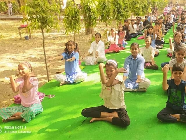 डी.एम.जी. इंटर कॉलेज — चित्र 457