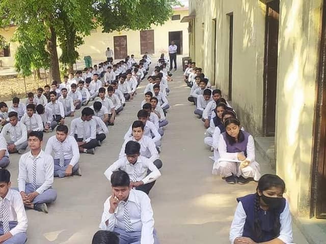 डी.एम.जी. इंटर कॉलेज — चित्र 484
